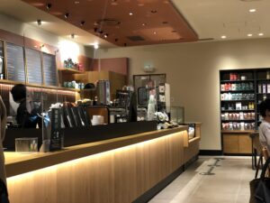 スタバの店内